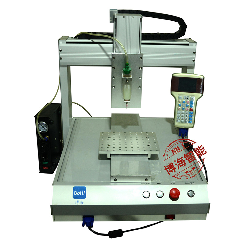 操作點膠機時需要注意哪些事項？