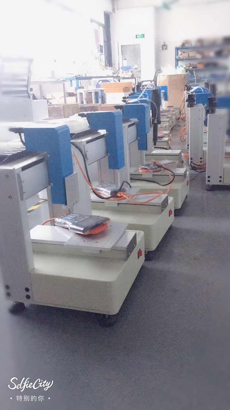 點膠機設備出現漏膠的原因